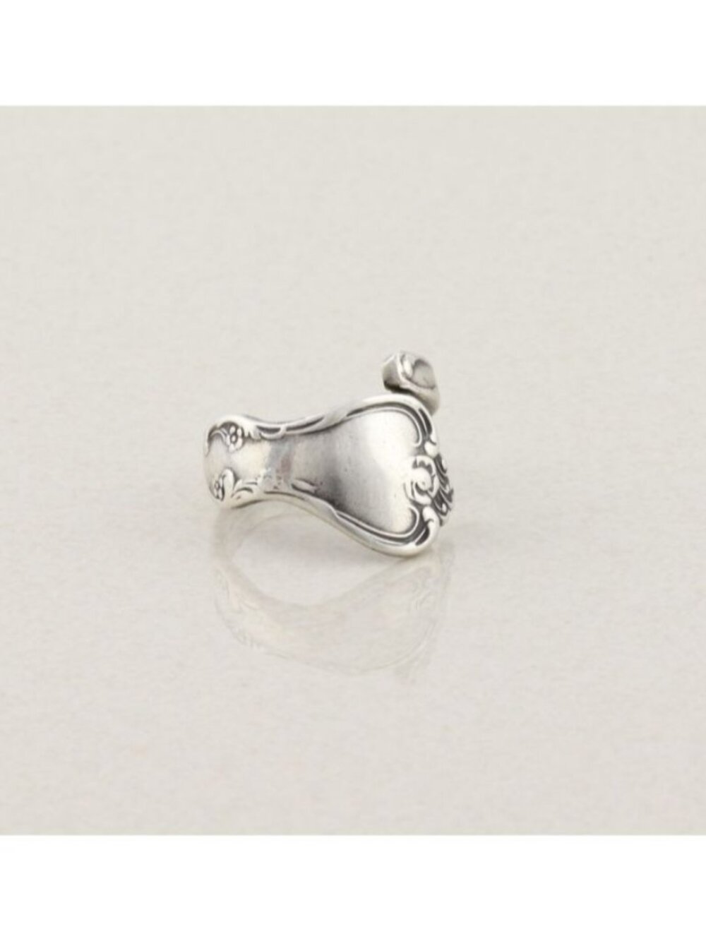 Sterling Silver Reed and Barton Spoon Ring Bypass Ring Size 7 1/2 - Picture 4 of 8